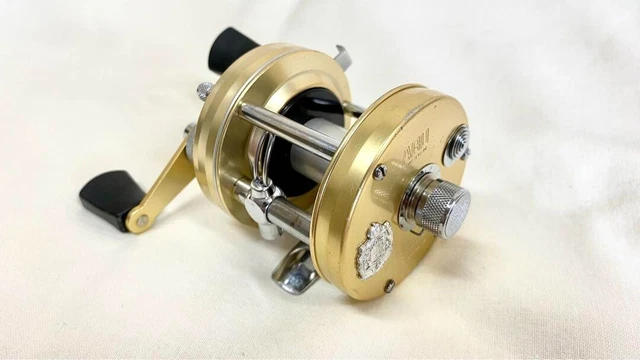 74年 ABU AMBASSADEUR 5000D シャンパン #741100 Try-Angle トライアングル｜Abu Ambassadeur 5000D Gold 741100