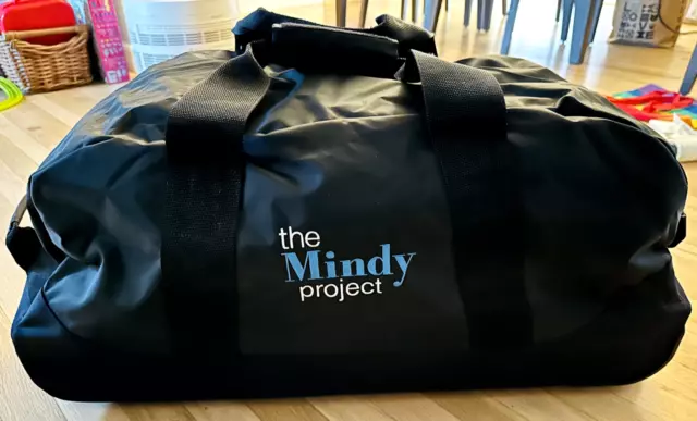 THE MINDY PROJECT LL Bean Rolling Duffle Luggage Exclusive Swag Rare Hulu NEW