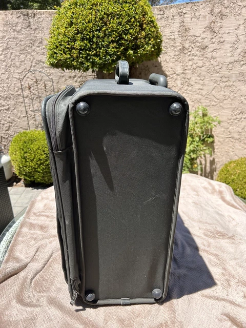 tumi alpha olive green nylon upright rolling large 24” suitcase 2244m3 7
