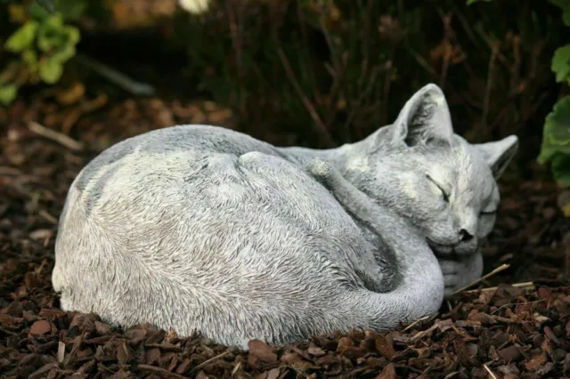 Sculpture en Pierre Chat Klara Dormant Figurine de Jardin Fonte Résistant au Gel