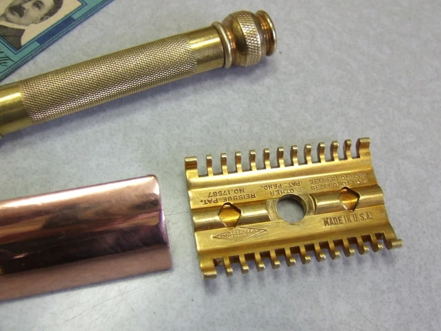 Vintage 1930'S Gillette Goodwill DE Safety Razor 8