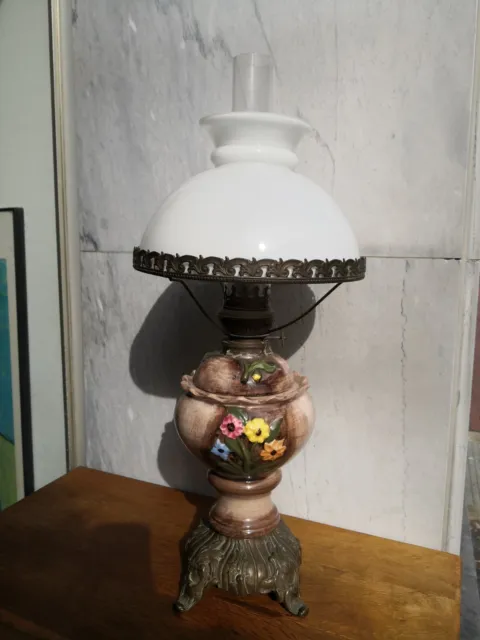 Antike Petroleumlampe Majolika um 1900