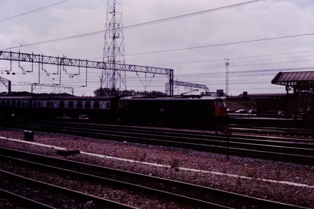 c1980s British Rail BR Diesel Electric Loco Railway Slide 585
