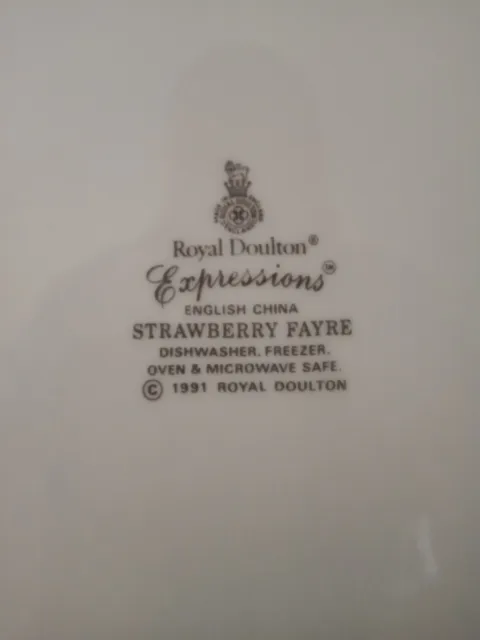 Royal Doulton. Strawberry Fayre. Dinner Set Replacement Pieces. Made In England.