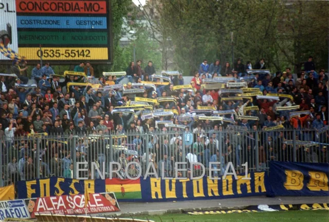 Fototifo Ultras Modena Spezia 1989 1990 curva Modena originale d'epoca