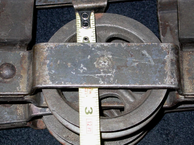 Pair Antique Vintage Barn Door Line Pulleys 3 3/8” Wheel Farm Tool - Lot of 2 14