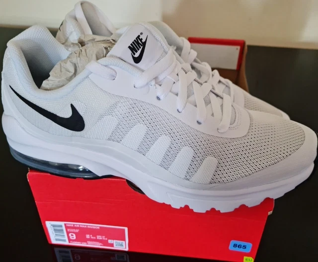 Nike air max discount invigor trainers mens black