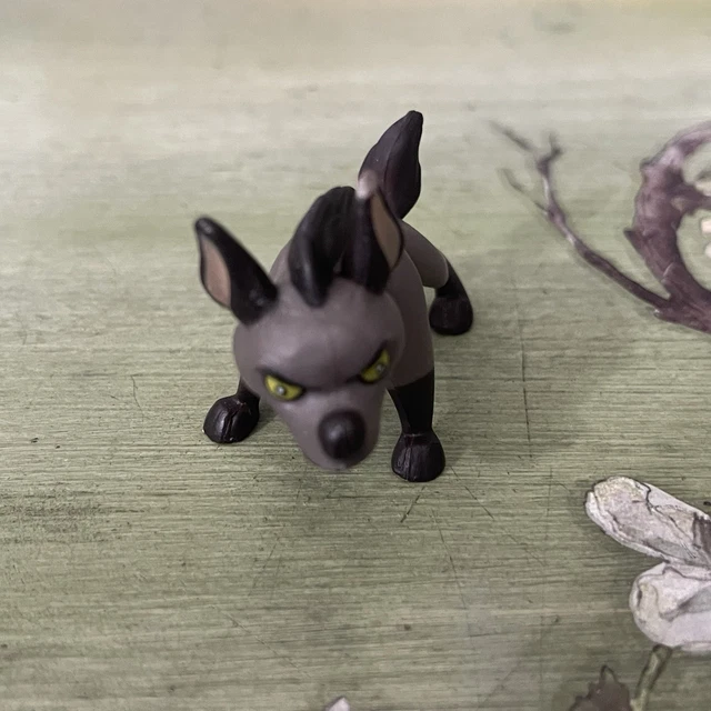 DISNEY LION KING Lion Guard Janja Hyena Pride Lands Figure Set