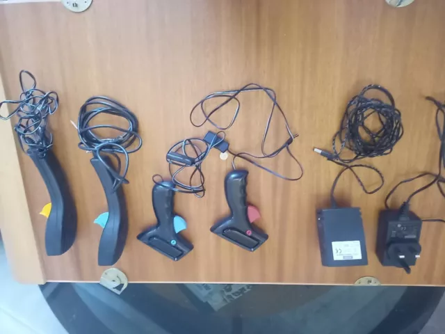 SCALEXTRIC CONTROLLERS HAND THROTTLES x4 ANALOGUE + C912 And P9400W Transformer