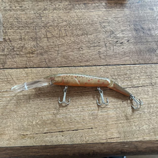 VINTAGE REBEL JOINTED Fishing Lure in Box Trout Pattern $10.00