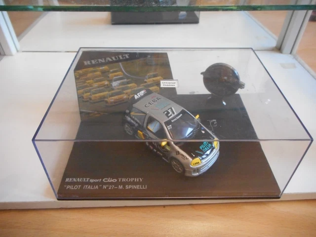 Miniature Renault Clio OM Olympique Marseille 2004 - Universal Hobbies 1/43 (sans Boîte)