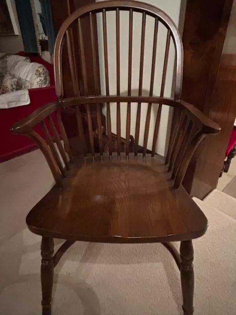 Reproduction Georgian 18th Century Windsor Bow Spindle Back Chair