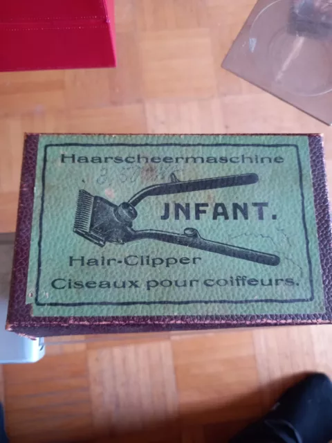 2 Alte Haarschneidemaschinen, Jnfant., Handscherer ca 1950er Jahre