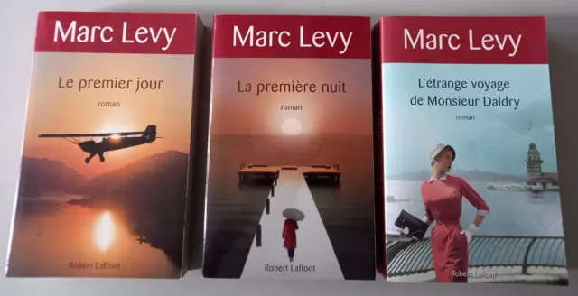 Lot de trois livres Marc Levy Broché Grand format (N°3877)