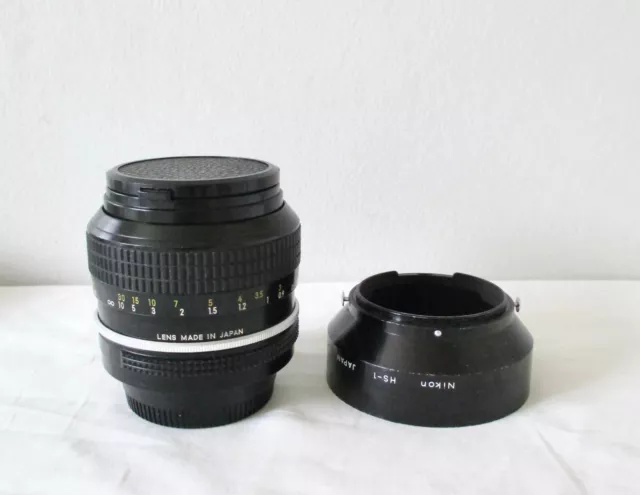 Objectif NIKON Nikkor 50mm 1:1.4 + Pare Soleil Nikon