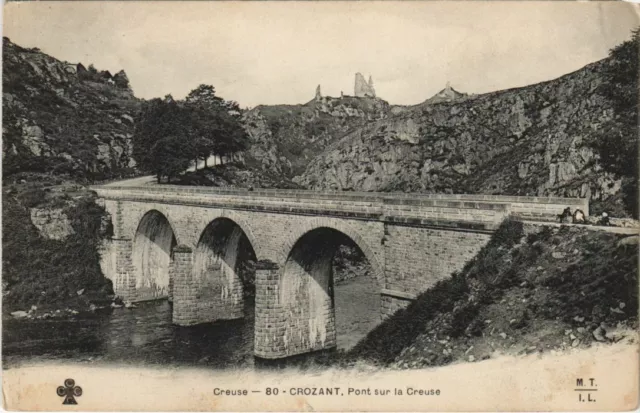 CPA CROZANT Pont sur la Creuse (1144148)