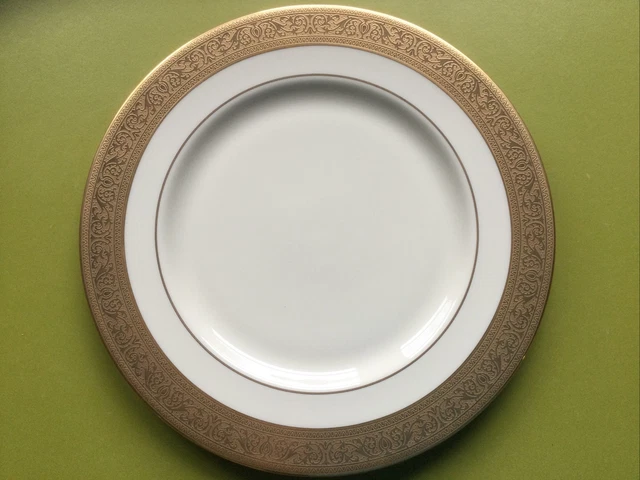 Elegant Lenox China Westchester Ivory W/ Embossed Gold Trim Salad Plate 8 1/4"