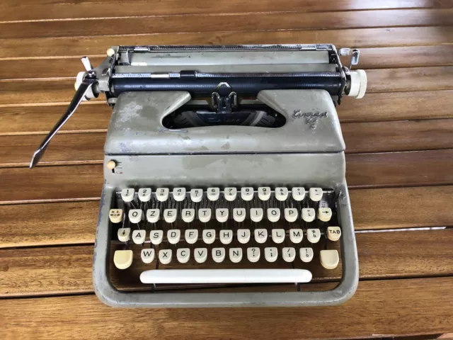 Macchina da Scrivere OLIVETTI EVEREST K2 C (Deluxe)