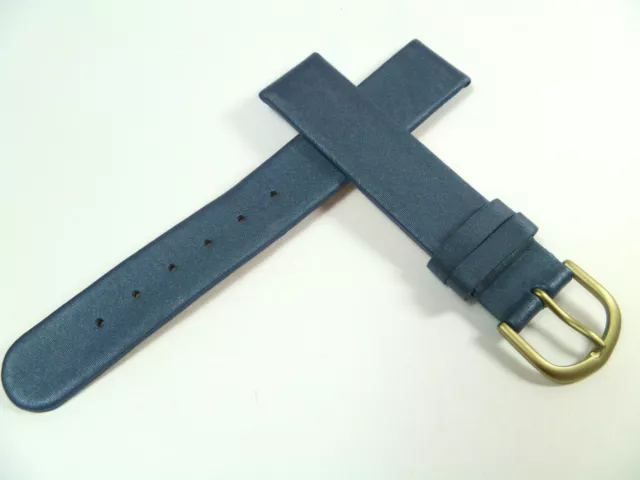 Bracelet ruban en cuir monogrammé LV. Edition Brussel…