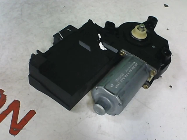 Lève-vitre électrique Avant Droit Pour Peugeot 307 CC 2002-2008 - Référence 9222V9 - Sans Moteur - 2