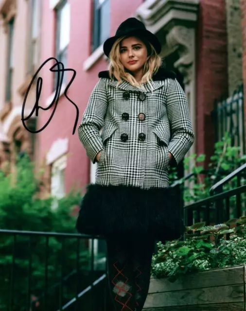 Chloe Grace Moretz Signed 8x10 Autographed Photo Picture with COA