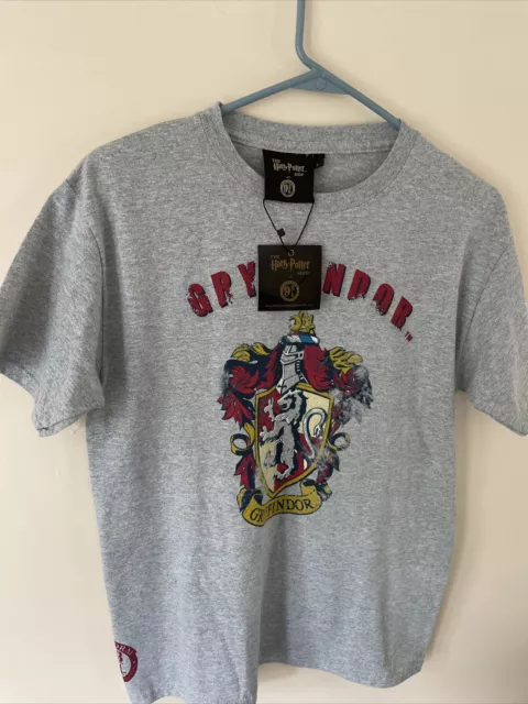 Harry Potter T-Shirt Platform 9 3/4 Gryffindor Colors Maroon Yellow Childs Large