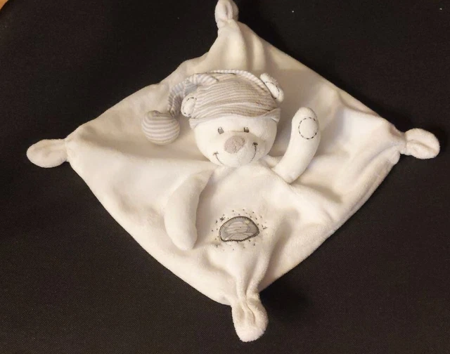 Doudou ours plat nicotoy blanc bonnet rayé gris