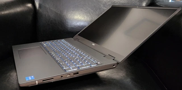 DELL PRECiSiON 7680 / i5-13500HX / RTX ADA 3500 / 32GB DDR5 / NVME 500GB DELL PRECiSiON 7680 / i5-13500HX / RTX ADA 3500 / 32GB DDR5 / NVME 500GB