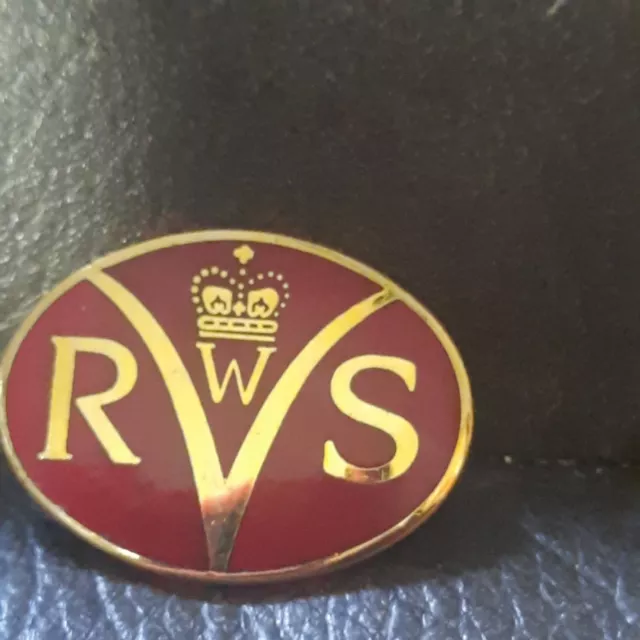 Vintage RWVS Royal Womens Voluntary Service Pin Badge