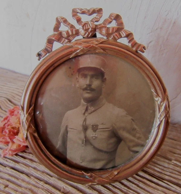 Lovely French Antique Medallion Picture Frame Louis Xv Style Ribbon Knot