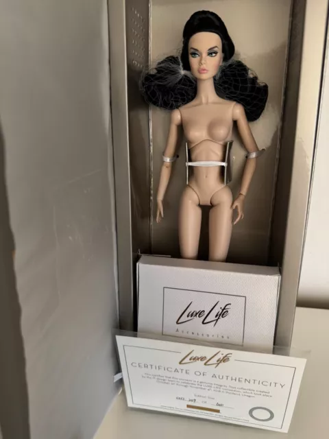 Integrity Toys Fashion Royalty Poppy Parker Chiller Thriller  12" Doll Nude Box