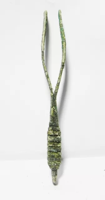 Zurqieh - Beautiful Roman Bronze Tweezers, Large And Decorated, 100 - 200 A.d