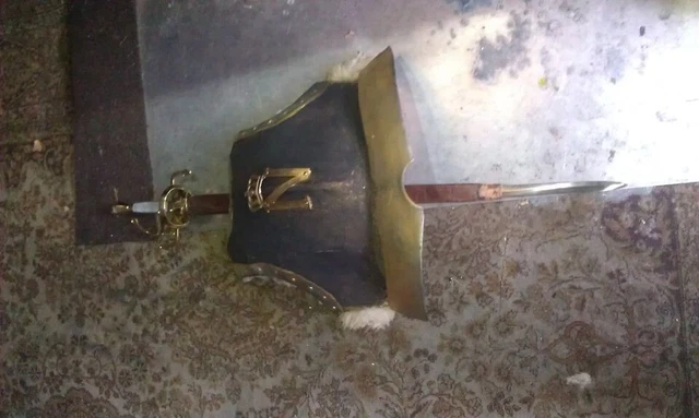 Kürass mit Zubehör Wanddekoration