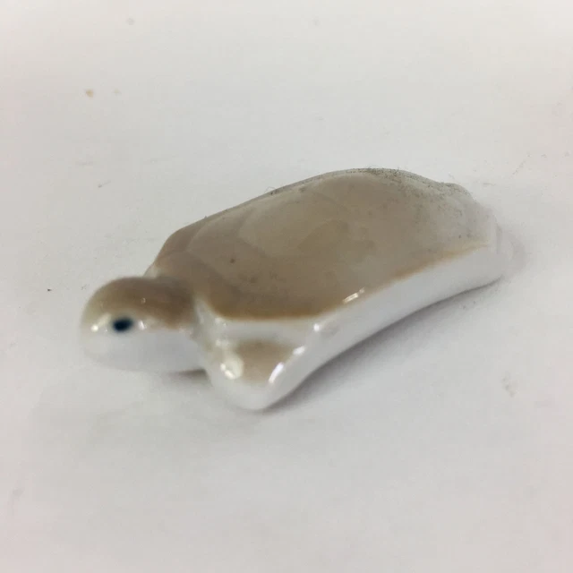 Japanese Porcelain Chopstick Rest Holder Vtg Brown turtle Shape Hashioki CR220
