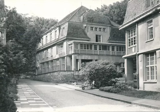 alte sw AK Bad Gottleuba - Station 3 im Sanatorium gelaufen Ansichtskarte C834a