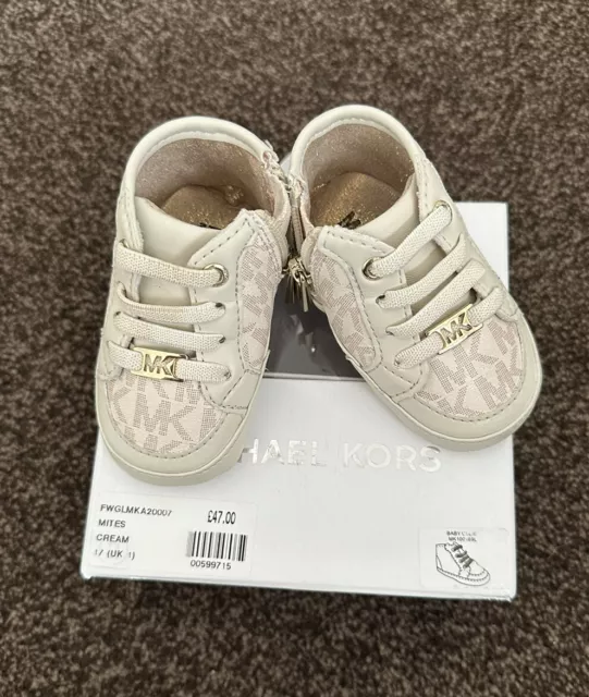 MICHAEL KORS BABY Girl Shoes Shoes Size 2 1 2 UK 6 9 Months 25.00