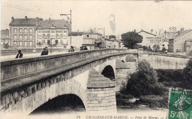 *125 cpa 51 Chalons sur marne - Pont de Marne
