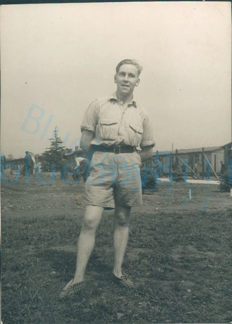 WW2 BRITISH POW Photo, Stalag 18A Prisoner and soldier working Backgrd ...