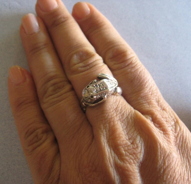 Mexican 925 Silver Taxco Good Luck Wrapped Antiqued FROG Toad Prince Ring Sizes 3