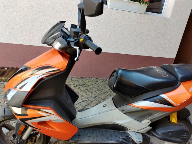 Aprilia SR 50 (Mofa) 6
