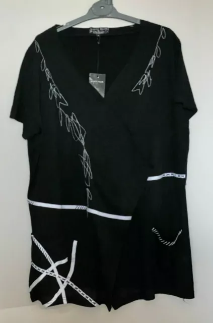 Ladies size XL Black Plum  patterns short sleeve tunic top pockets NEW 0509