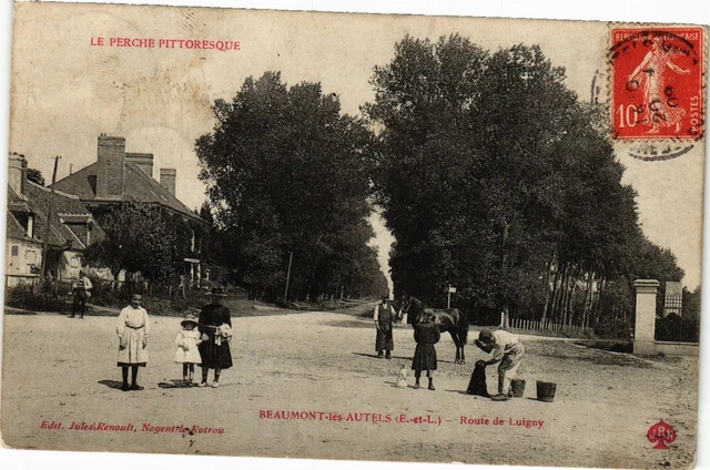 CPA BEAUMONT les Autels-Route de Luigny (184439)