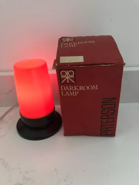 Equipo de desarrollo de películas fotográficas - Lámpara de seguridad Paterson rojo cuarto oscuro años 70