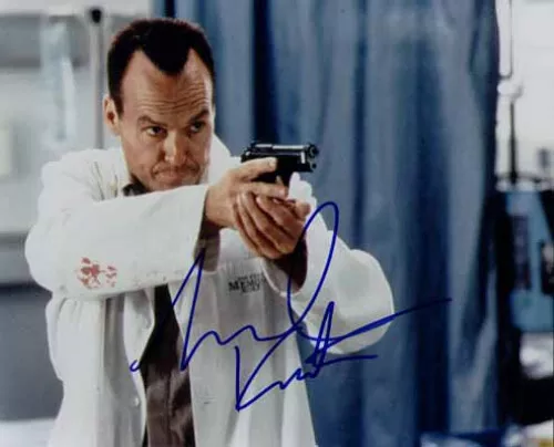 Michael Keaton - Actor - Signed Photo - COA (6883)