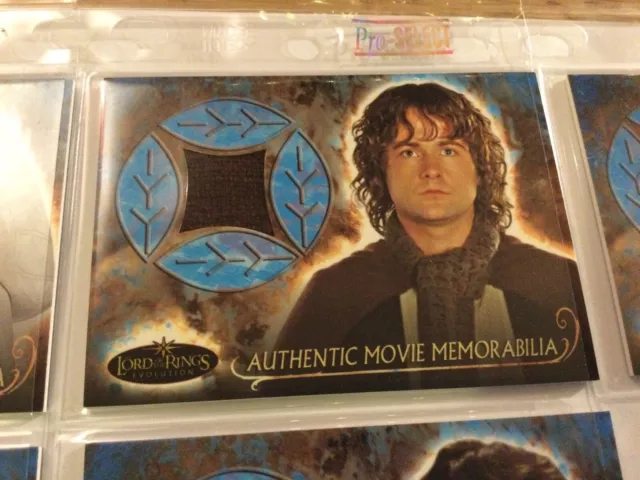 Topps- LOTR Evolution-costume Card- Pippin’s Travel Cloak