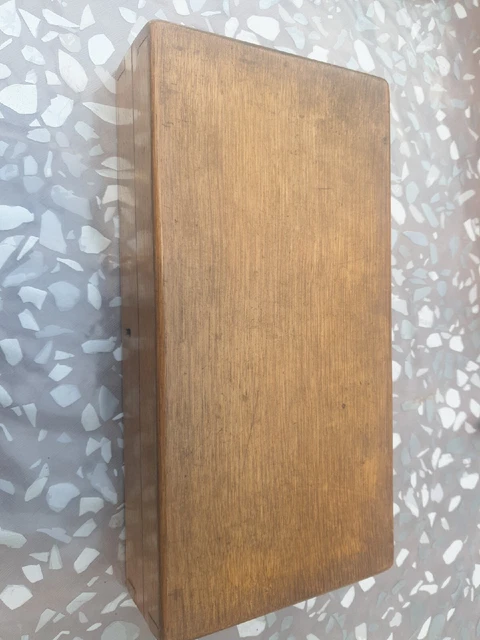 Ancienne boîte en bois a bijoux