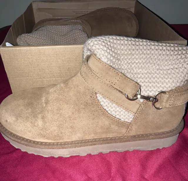 NEW Womens UGG Purl Strap Boots Size 9 Brown Suede & Knit Ankle Boots