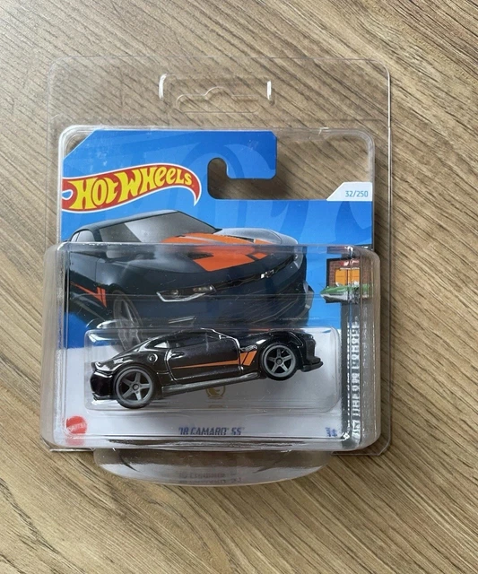 The 1/64 Lamborghini Huracan LP620-2 Super Trofeo from Hotwheels, a