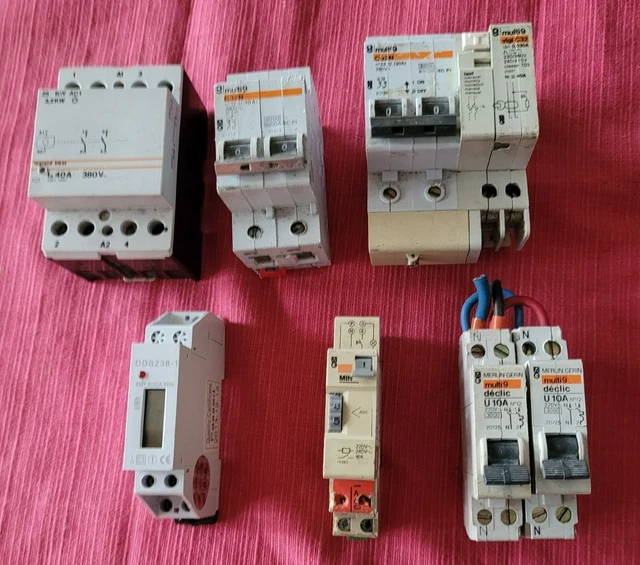 Merlin Gerin Multi9 C40 Vigi 300mA – Disjoncteur Différentiel 2P 40A