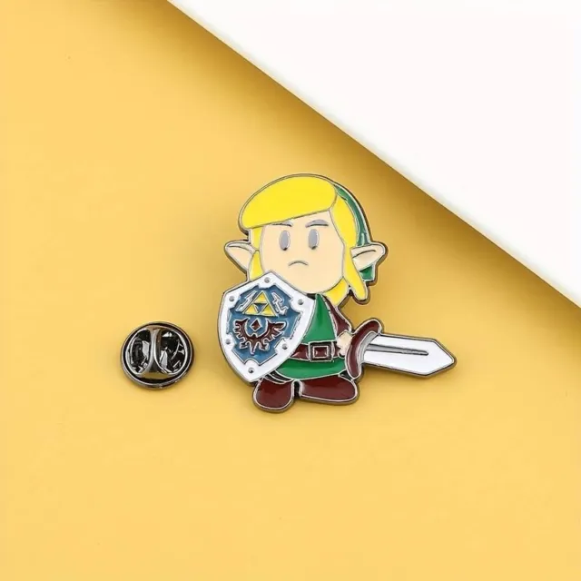 Neu! The legend of Zelda Pin Anstecker Link  Emaille Pin